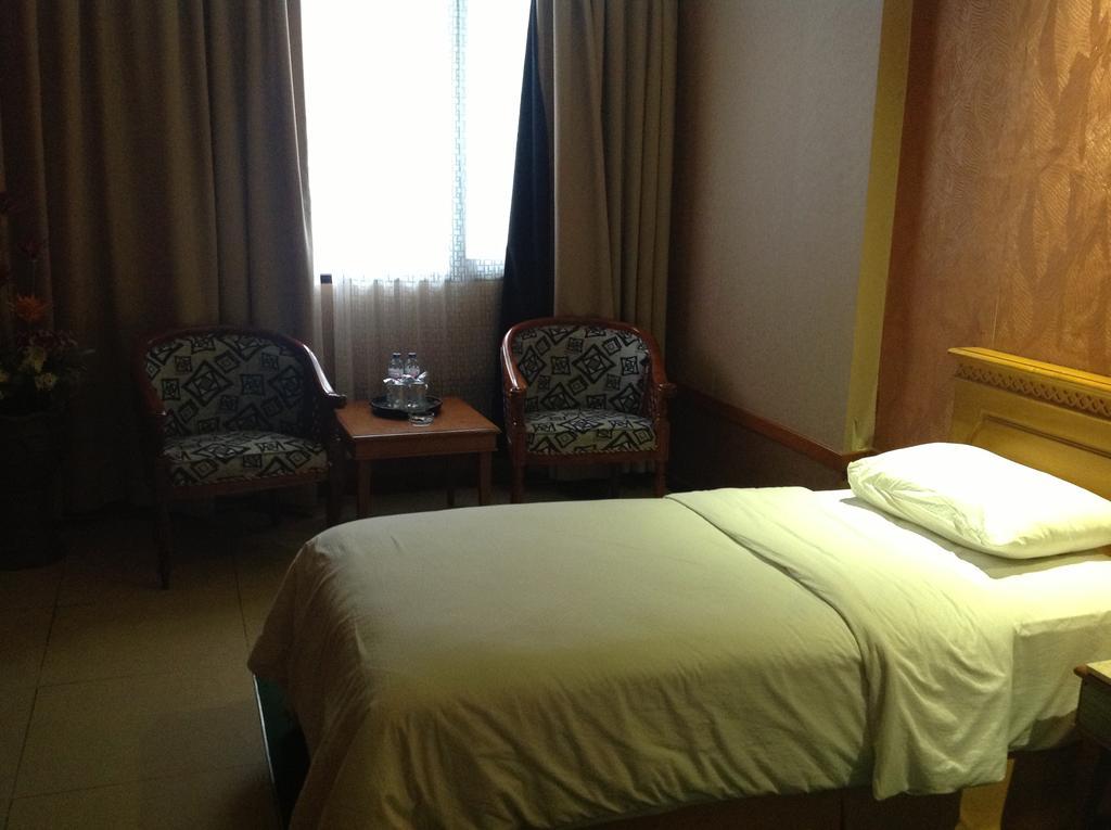 Hotel Banjarmasin Internasional Chambre photo