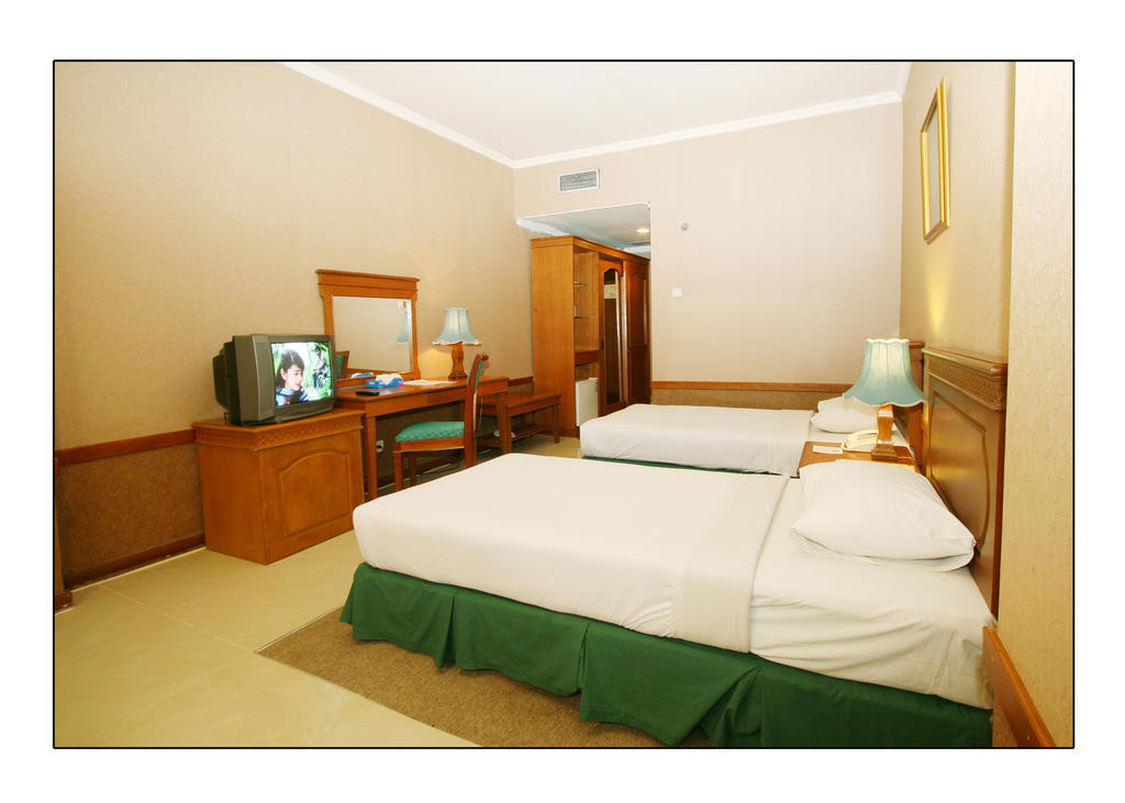 Hotel Banjarmasin Internasional Chambre photo